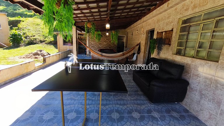 Chácara para lazer e confraternizações LT0103