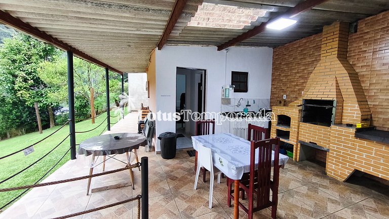 Chácara familiar aconchegante c piscina LT0106