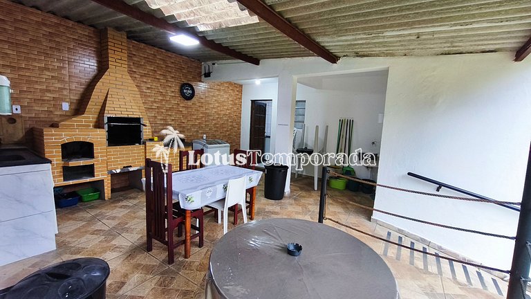 Chácara familiar aconchegante c piscina LT0106