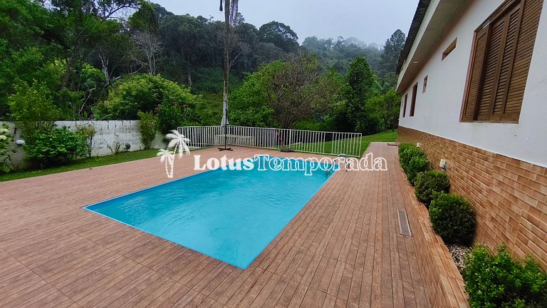 Chácara familiar aconchegante c piscina LT0106